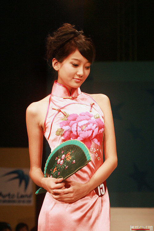 中国美女明星旗袍装(图4)