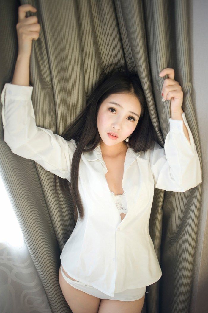 大胸妹艾弥丰乳肥臀让人欲罢不能(图37)