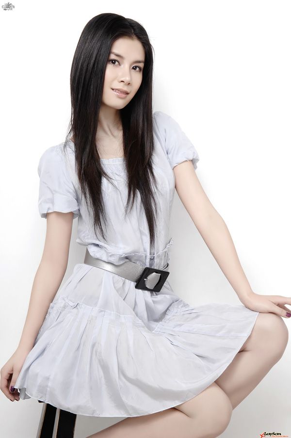 王迪最新制服装写真(图20)
