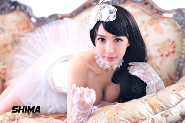 青岛大学校花魔鬼般性感身材(图12)