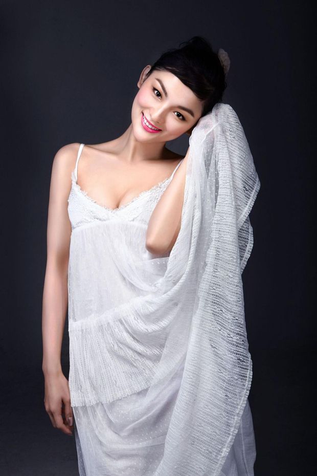 中央戏剧学院美女校花孙璐写真(图8)