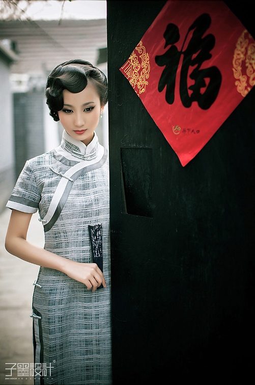 有古典气息的江南旗袍美女(图7)