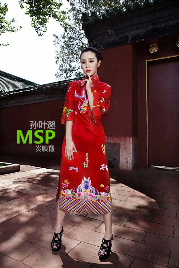 别有时尚风味的中国旗袍美女(图4)