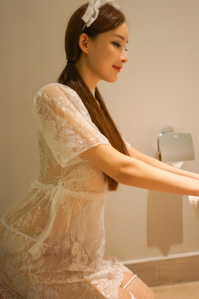 寂寞少妇薄纱情趣内衣显迷人风情(图34)
