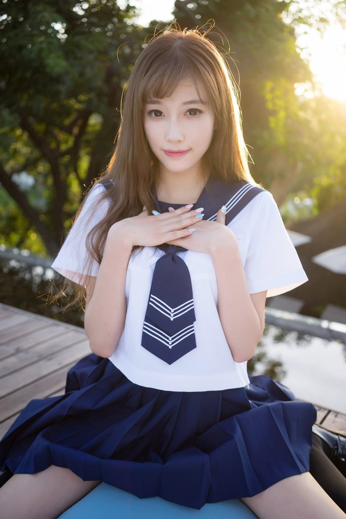 性感学生妹甜心CC制服外拍气质佳(图38)