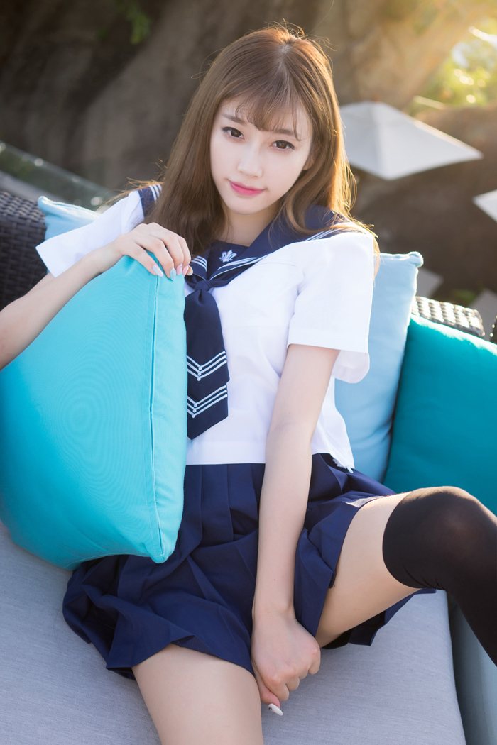 性感学生妹甜心CC制服外拍气质佳(图21)