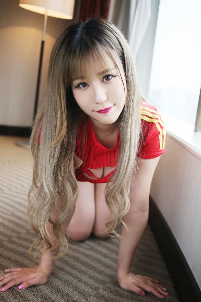 美媛宝贝齐亮相翘臀巨乳各有各味道(图13)
