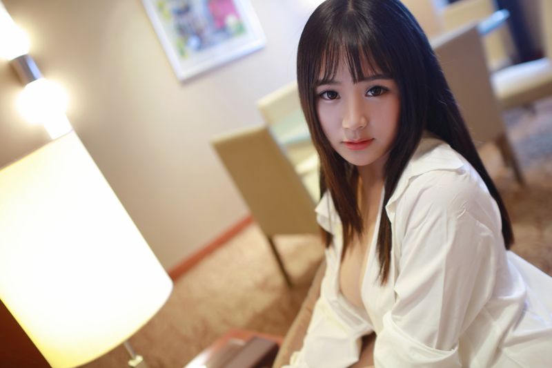 翻版米妮思淇大尺度私房照翘臀诱人(图34)