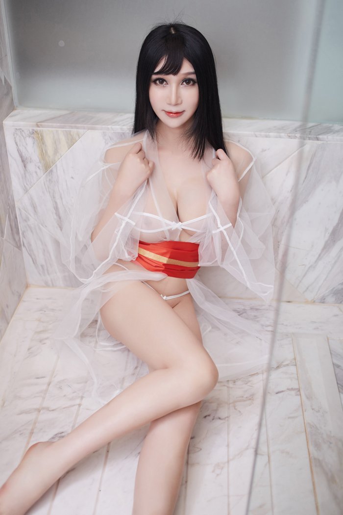 美胸女王李宓儿巨乳来袭尺度巨大(图5)