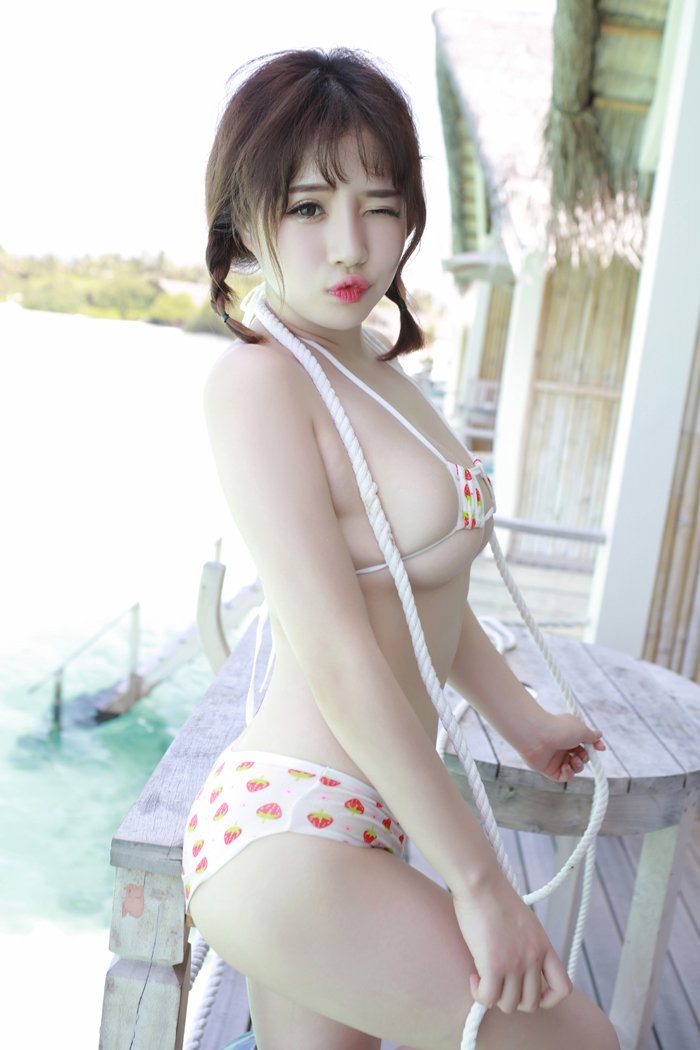 美女徐cake比基尼太简单巨乳藏不住(图45)
