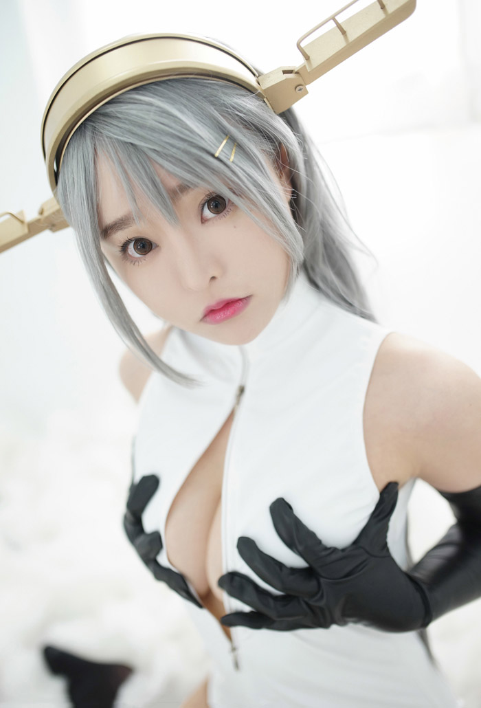 舰娘cosplay柳侑绮大胆开胸泳衣版(图3)