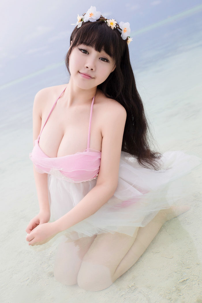 可儿mm性感贝壳内衣巨乳霸气外露(图44)