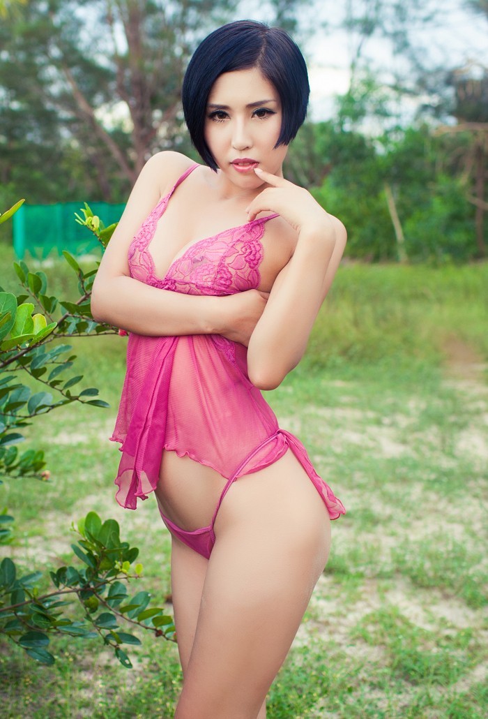 爱穿丁字裤的性感美女娜依灵儿(图17)