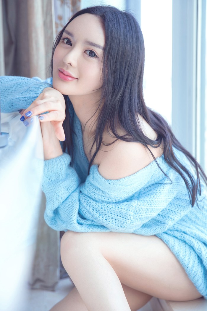 清纯嫩模晓迪秀魔鬼身材香艳迷人(图10)